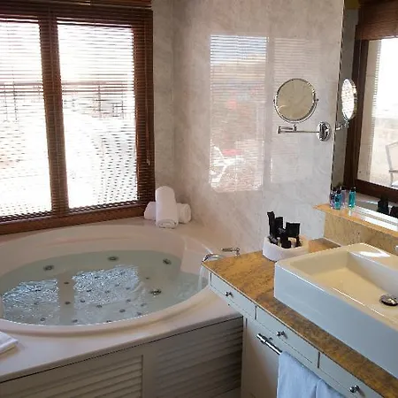 Premium Menorca Binibeca Hotel